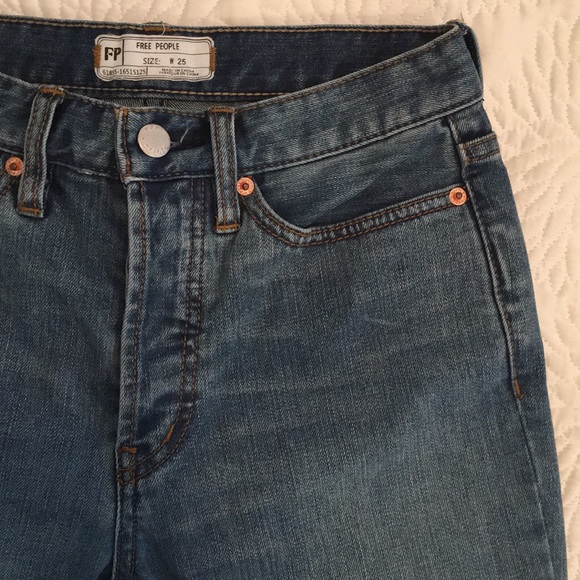 Free People High Rise Cut Off Jeans - Picture 4 of 6